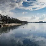 Daire Schlachter's Hius